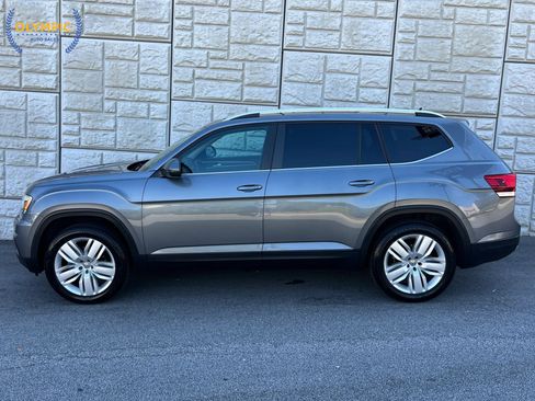 Used 2019 Volkswagen Atlas SE w/ Panoramic Sunroof Package image 7
