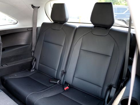 Used 2020 Acura MDX SH-AWD image 34