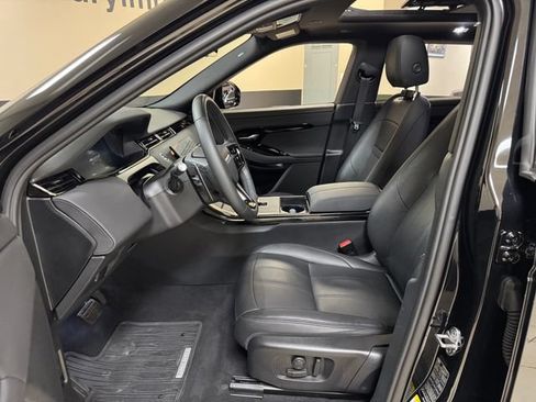 Used 2024 Land Rover Range Rover Evoque S AWD/4WD image 8