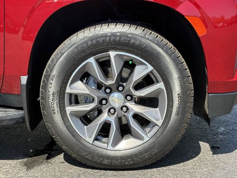 Used 2022 Chevrolet Tahoe LT w/ Luxury Package image 6