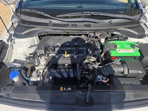 Used 2021 Hyundai Accent SE FWD image 27
