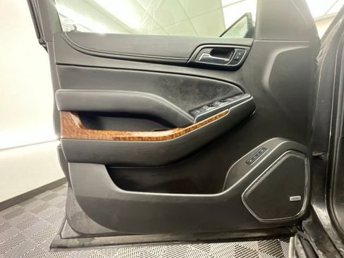 Used 2015 Chevrolet Tahoe LTZ AWD/4WD image 8