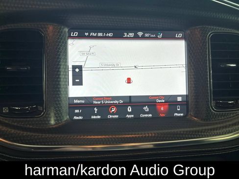 Used 2019 Dodge Charger SRT Hellcat w/ Harman/Kardon Audio Group RWD image 12