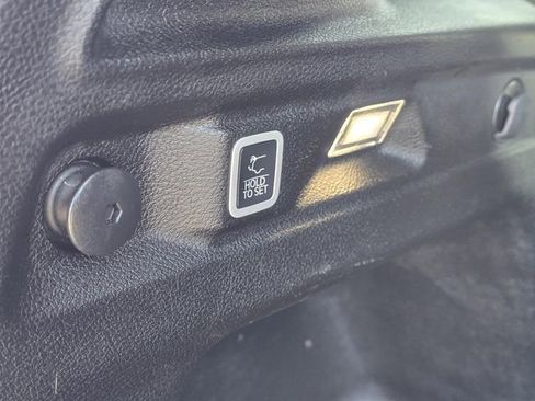 Used 2024 Jeep Grand Cherokee L Limited w/ Luxury Tech Group II image 67