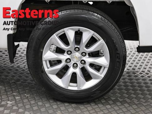 Used 2019 Chevrolet Silverado 1500 Custom w/ Custom Value Package RWD image 34