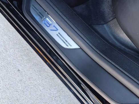 Used 2011 BMW ALPINA B7 w/ Driver Assistance Pkg image 61