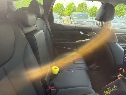 Used 2023 Hyundai Santa Fe SEL Premium AWD/4WD image 9