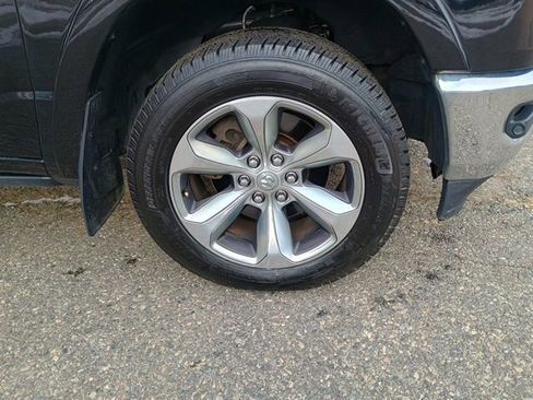 Used 2021 RAM 1500 Limited image 10