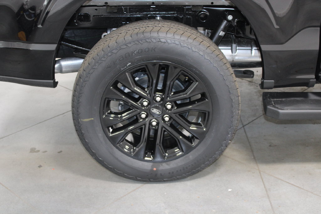 New 2026 Ford F150 Lariat AWD/4WD image 15