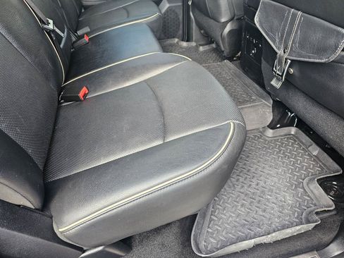 Used 2015 RAM 2500 Limited AWD/4WD image 23