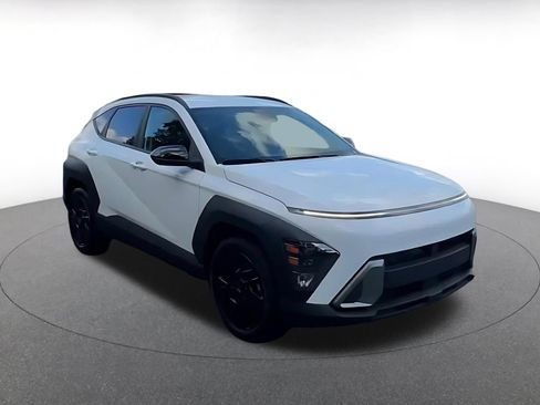 Used 2026 Hyundai Kona SEL Sport FWD image 3