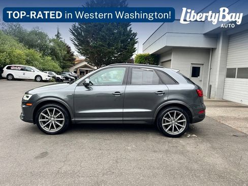 Used 2018 Audi Q3 2.0T Premium Plus w/ Premium Plus Package AWD/4WD image 9