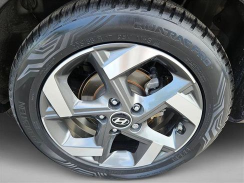 Used 2023 Hyundai Venue Limited w/ Cargo Package FWD image 23