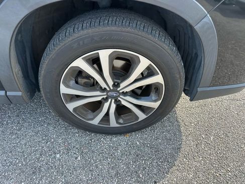 Used 2019 Subaru Forester Limited w/ Popular Package #3 image 4