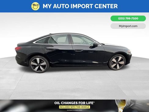 Used 2025 Audi A5 2.0T Premium Plus w/ Premium Plus AWD/4WD image 7