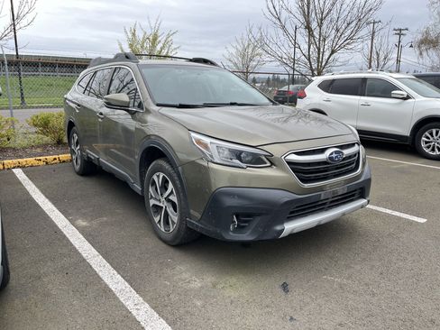 Used 2022 Subaru Outback Limited image 6