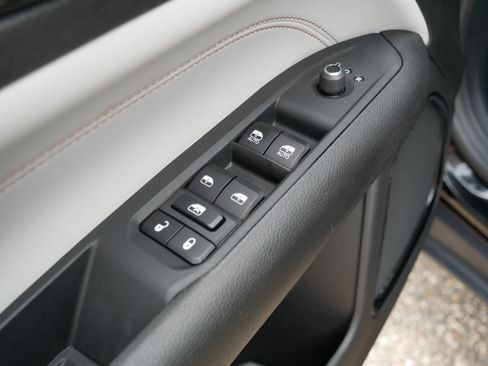 Used 2024 Jeep Compass Limited AWD/4WD image 19