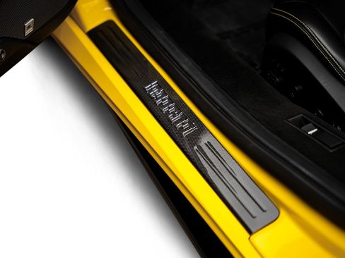 Used 2017 Ferrari 488 Spider RWD image 62