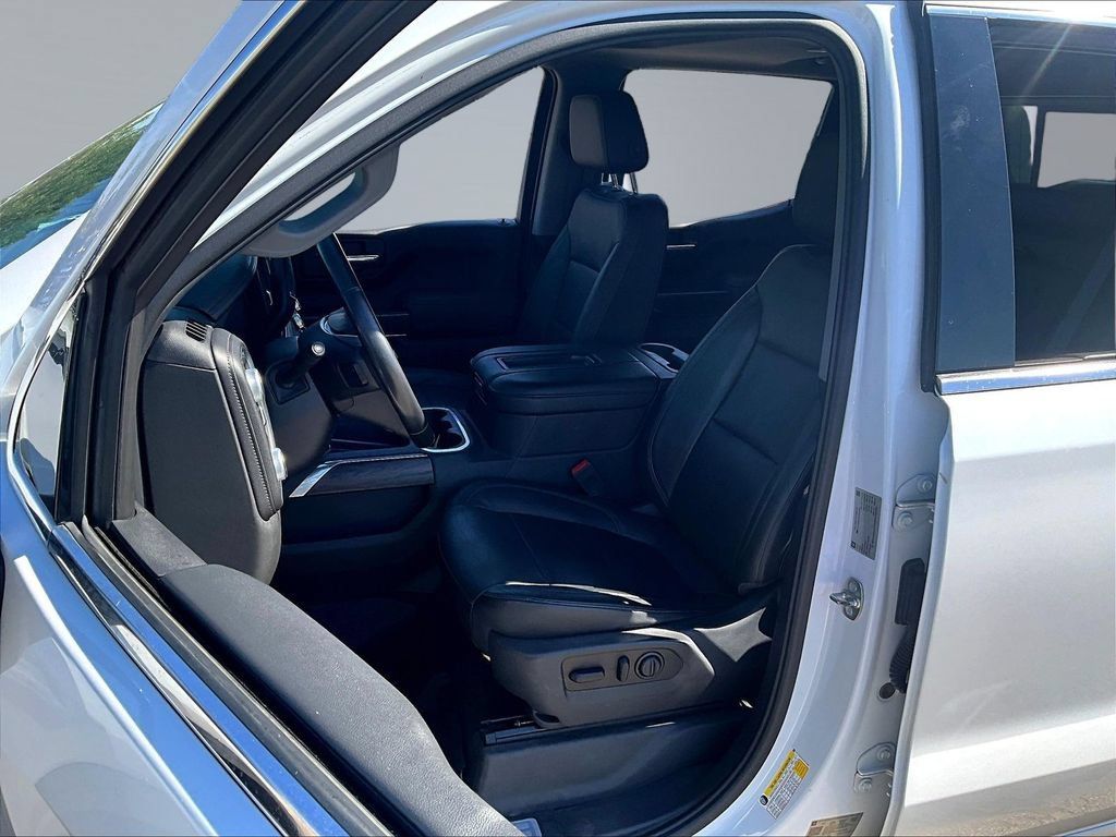 Used 2019 GMC Sierra 1500 SLT w/ SLT Premium Plus Package AWD/4WD image 24