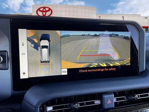 Certified 2024 Toyota Land Cruiser image 20