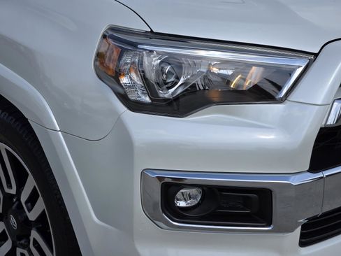 Used 2022 Toyota 4Runner Limited image 35