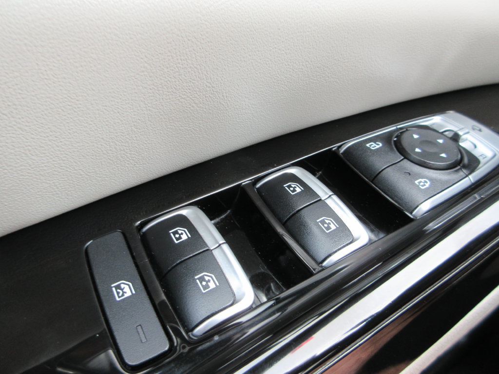 Used 2024 Kia Carnival SX Prestige FWD image 30