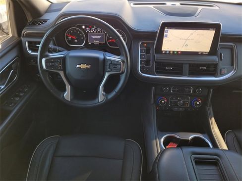 Used 2021 Chevrolet Tahoe Premier w/ Premium Package image 10