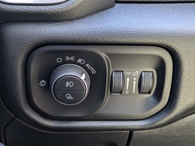 Used 2022 RAM 1500 Laramie RWD image 24