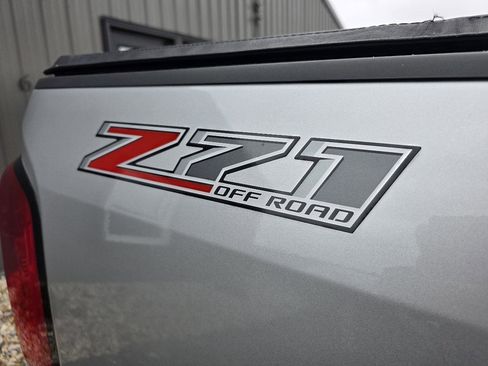 Used 2017 Chevrolet Colorado Z71 image 14