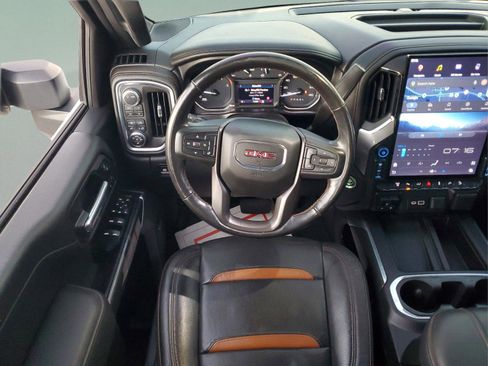 Used 2020 GMC Sierra 2500 AT4 w/ AT4 Premium Package image 13