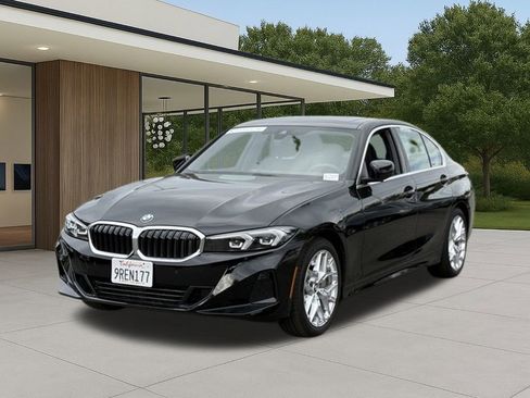Used 2025 BMW 330i Sedan w/ Premium Package image 2