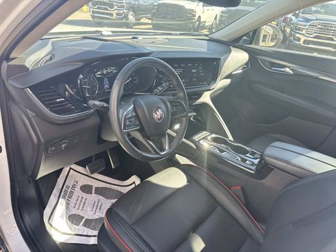 Used 2023 Buick Envision Essence w/ Sport Touring Package image 17