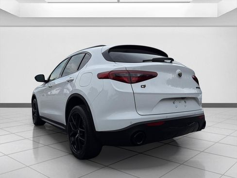 Used 2019 Alfa Romeo Stelvio Sport w/ Quick Order Package 22J Sport AWD/4WD image 3