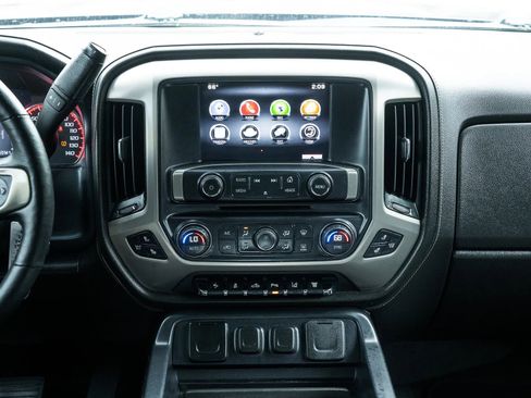 Used 2015 GMC Sierra 2500 Denali w/ Duramax Plus Package AWD/4WD image 30
