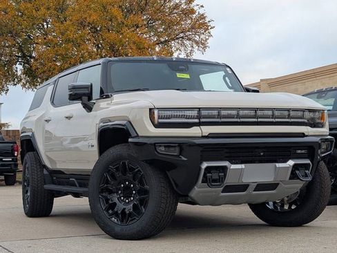 New 2026 GMC Hummer EV SUV AWD/4WD image 2