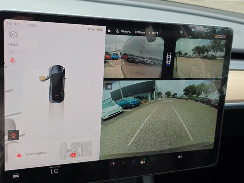 Used 2024 Tesla Model Y Long Range AWD/4WD image 25