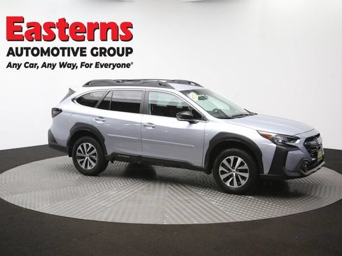 Used 2025 Subaru Outback Premium AWD/4WD image 41