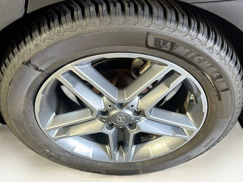 Used 2018 Hyundai Santa Fe Limited AWD/4WD image 11