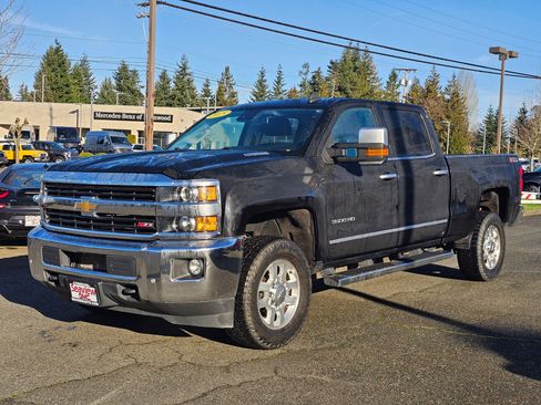 Used 2015 Chevrolet Silverado 3500 LTZ w/ Duramax Plus Package image 3