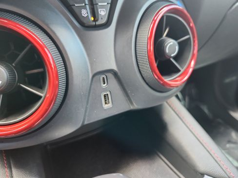 Used 2020 Chevrolet Blazer RS FWD image 22