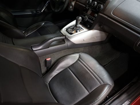 Used 2008 Saturn Sky w/ Premium Trim Package RWD image 23