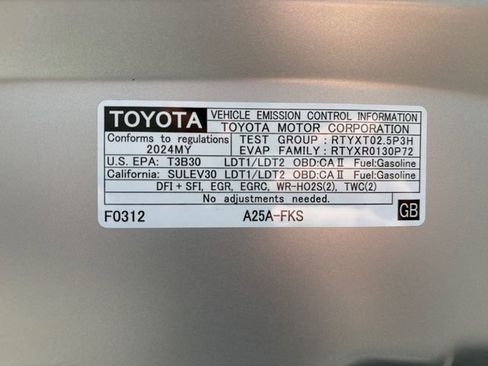 Certified 2024 Toyota RAV4 XLE FWD image 10