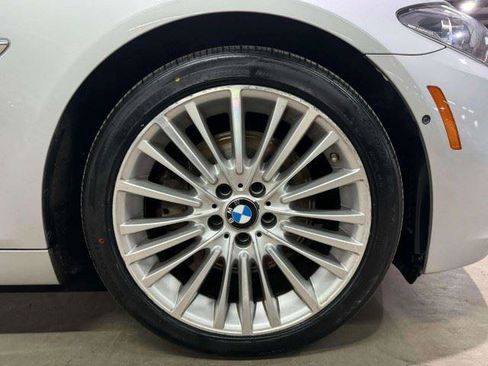 Used 2014 BMW 550i xDrive Sedan AWD/4WD image 43