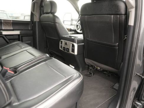 Certified 2019 Ford F250 Lariat w/ Lariat Value Package image 14