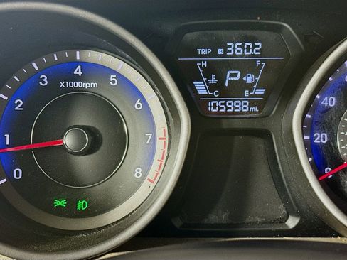 Used 2014 Hyundai Elantra Sport image 14