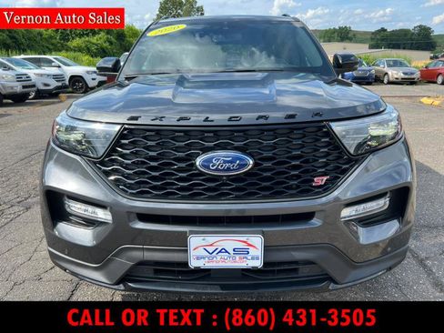 Used 2020 Ford Explorer ST w/ Premium Technology Package AWD/4WD image 2