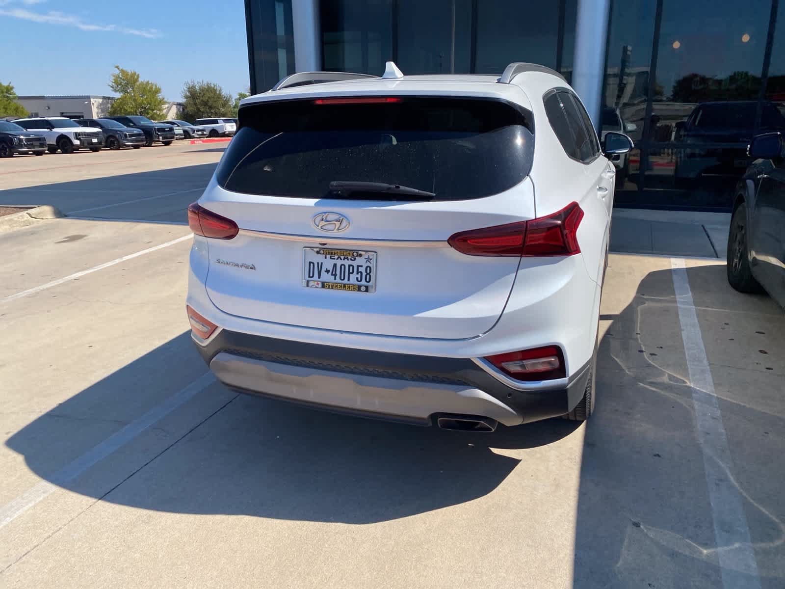 Used 2019 Hyundai Santa Fe FWD image 10