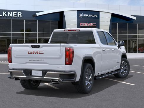 New 2026 GMC Sierra 1500 SLT AWD/4WD image 4