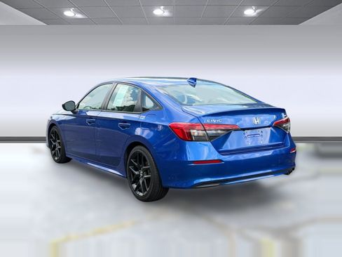 Used 2022 Honda Civic Sport image 3