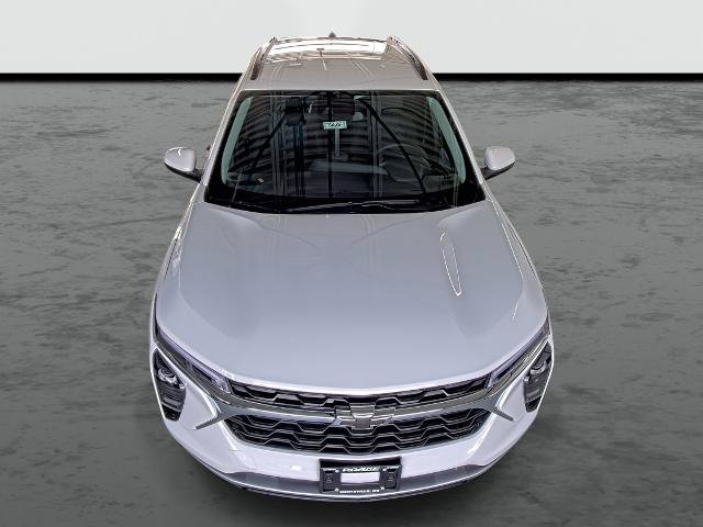New 2026 Chevrolet Trax LT w/ Driver Confidence Package FWD image 6